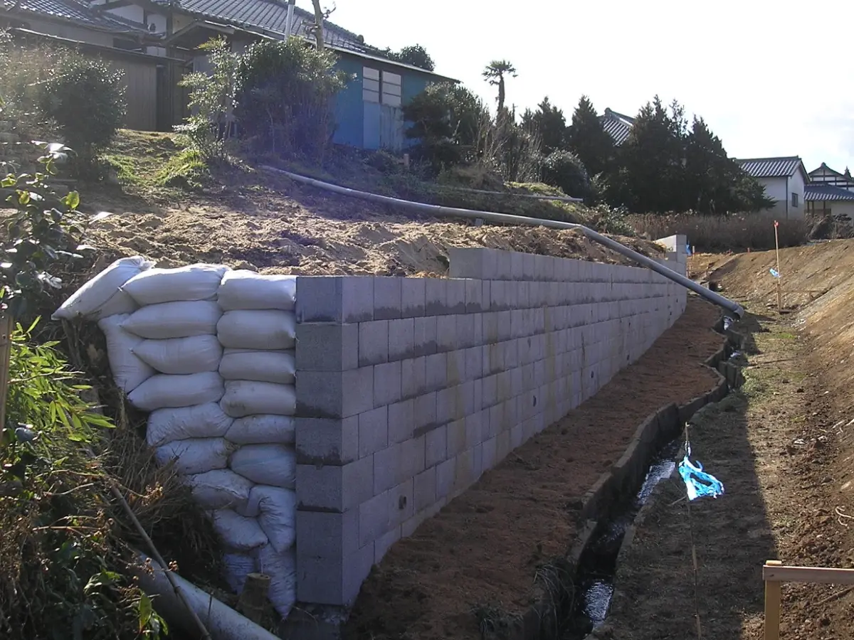 有限会社大和建材 塀・擁壁工事 施工事例